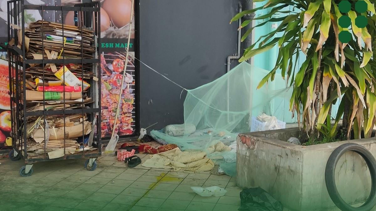Warga Bimbang Lelaki Berkelakuan Luar Kawalan di Belakang Pasaraya Pekan Tuaran
